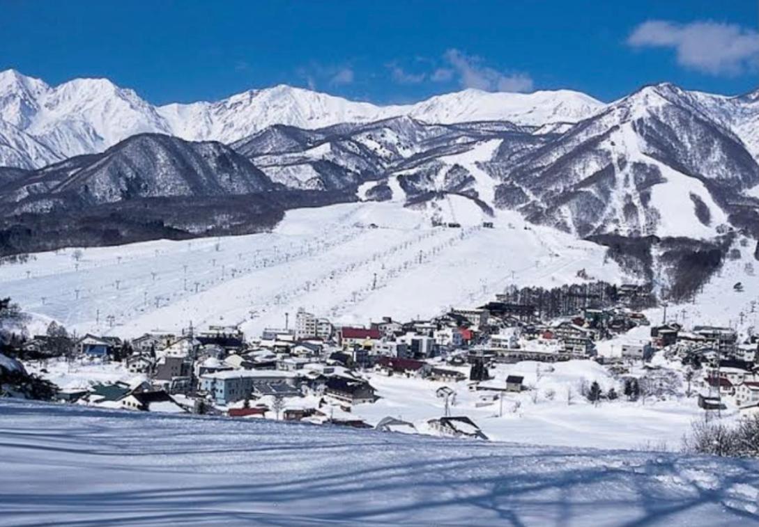 Sunshine Hakuba Ski-to-door Buitenkant foto